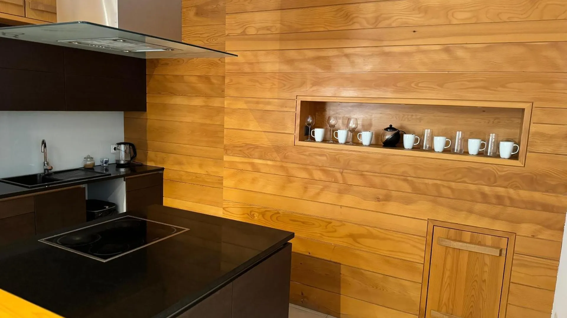 Niche Boutique Hotel Tirana 4*,