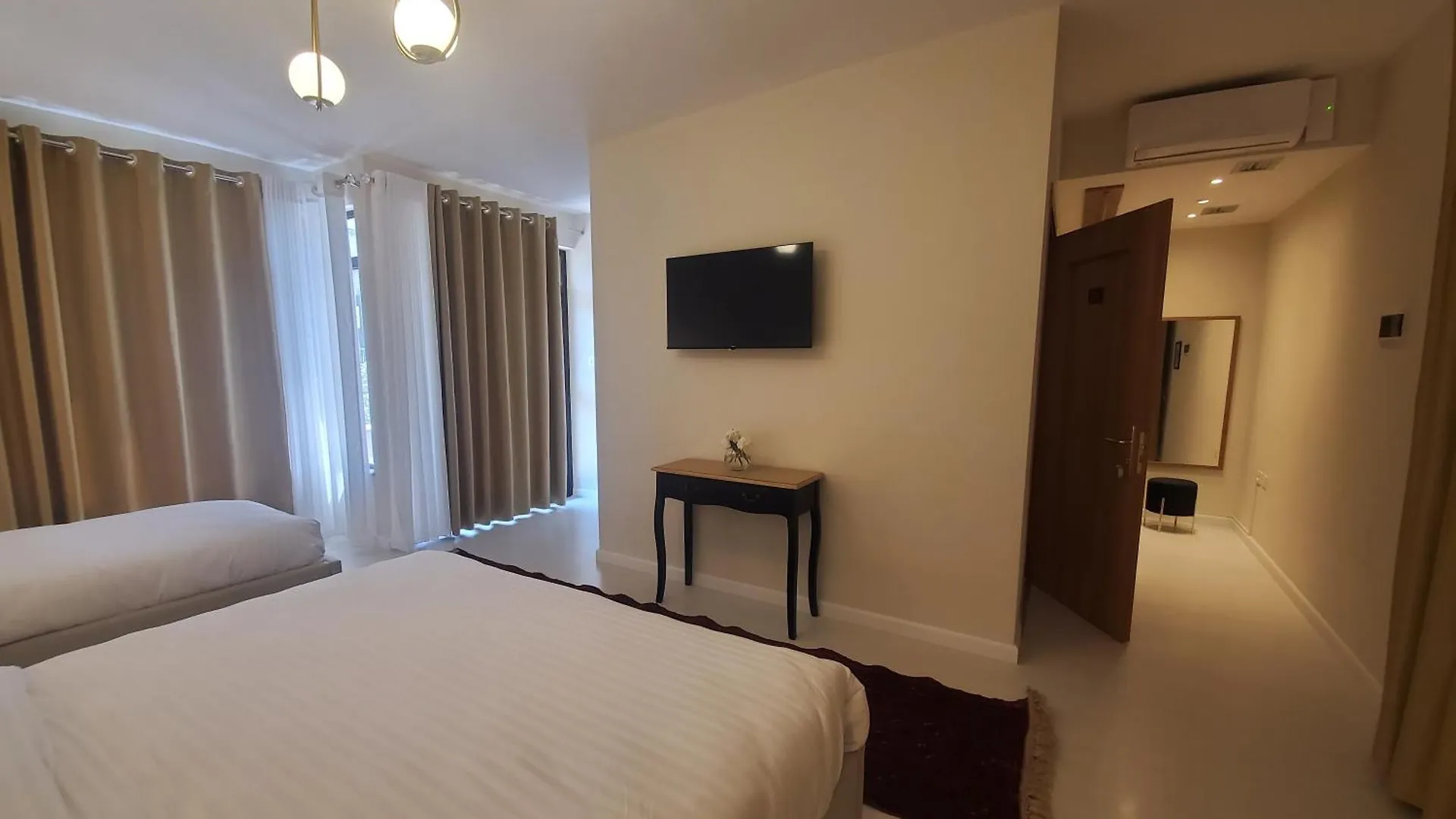 Niche Boutique Hotel Tirana 4*,  Albania