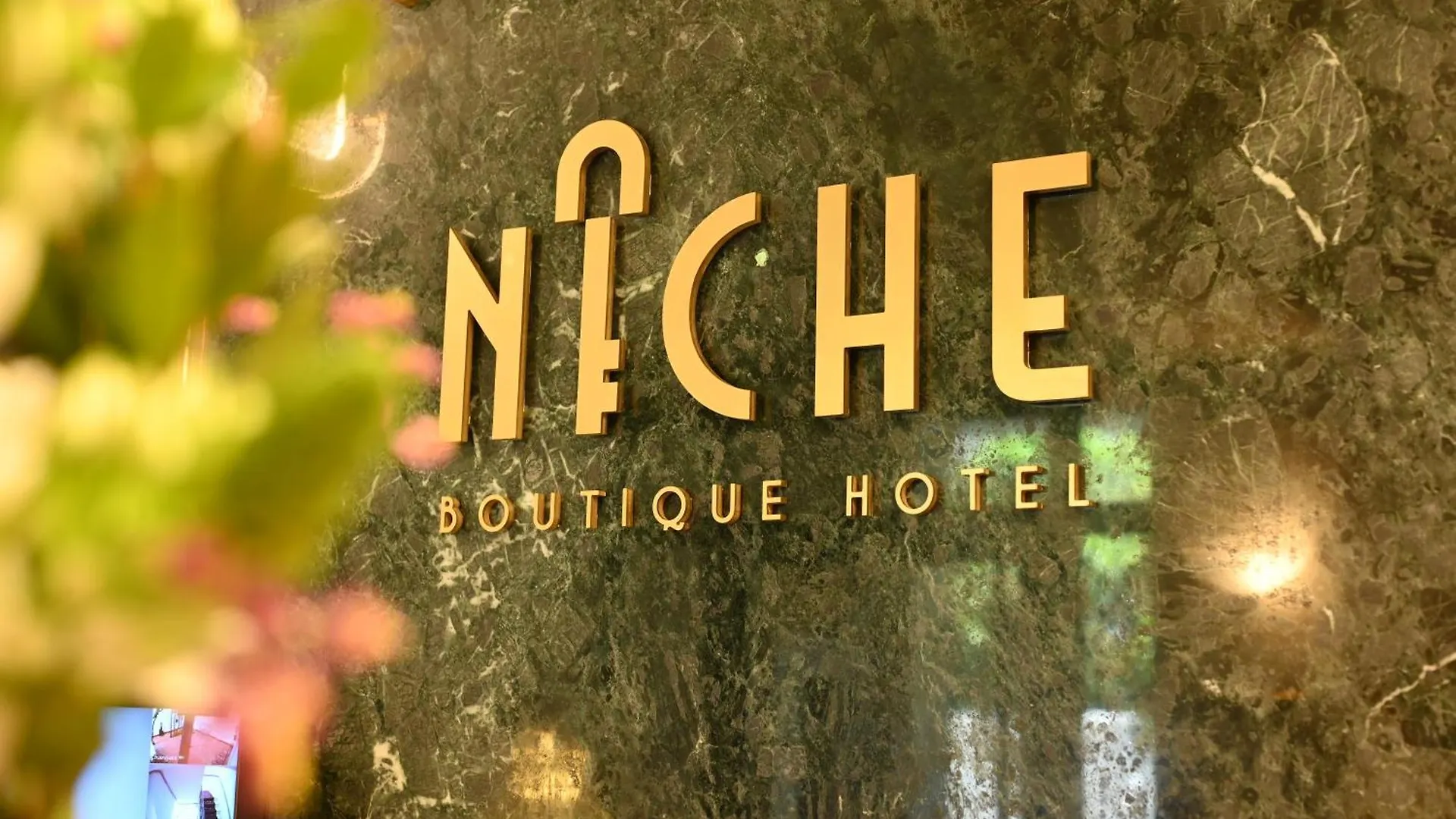 Niche Boutique Hotel contacts